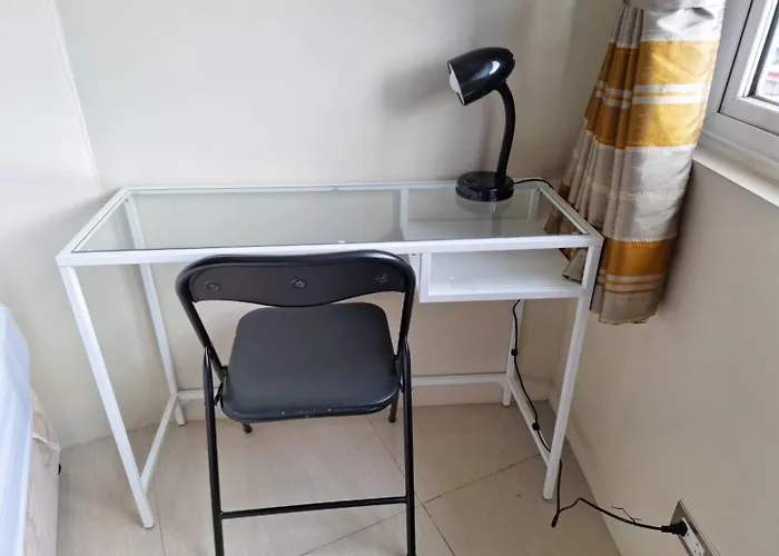 Apartment Staycation At Shell Residences In Moa Complex Manila