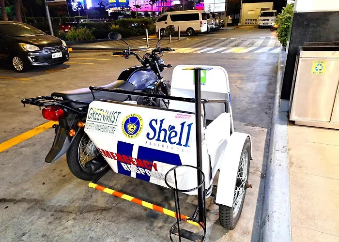 Apartment Staycation At Shell Residences In Moa Complex *